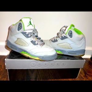 Retro 5 “green bean” sz 4.5y
